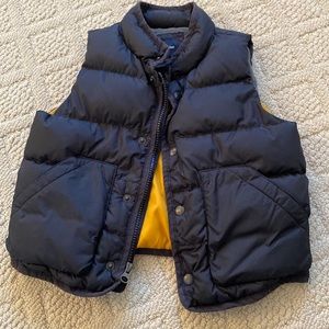 Baby gap puffer vest in excellent condition